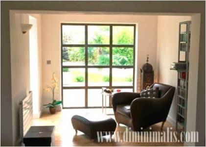 Jendela rumah minimalis