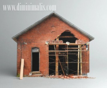 kerusakan interrior rumah