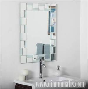 Cermin kamar mandi minimalis
