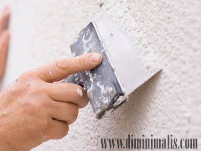 2 Solusi Retak Rambut pada Dinding Rumah