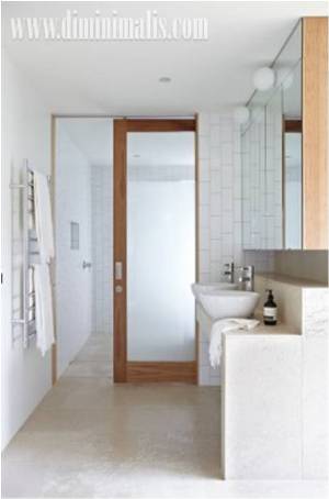 pintu geser kamar mandi