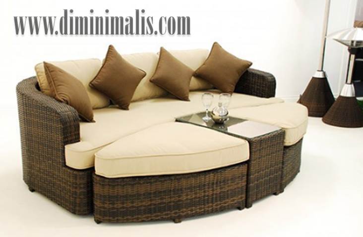 furniture rotan, furniture rotan sintetis, contoh kerajinan rotan, tips memilih furniture