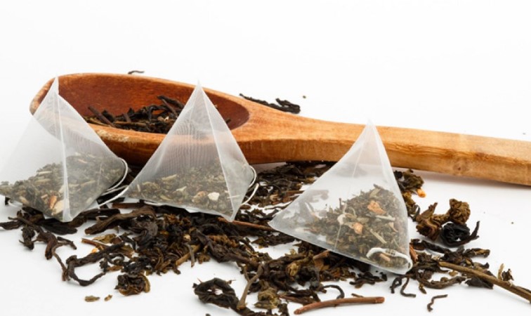 membuat lantai keramik mengkilap