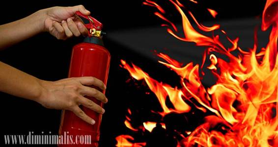 Cara memadamkan kebakaran