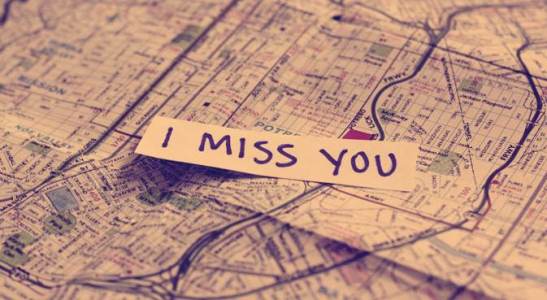 bila suami merantau, suami istri berjauhan karena pekerjaan, suami kerja jauh, jauh dari suami saat hamil, tips hubungan suami istri jarak jauh