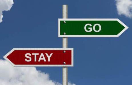 bila tinggal di rumah mertua, tips agar betah tinggal dirumah mertua, tips tinggal serumah dengan mertua, dilema tinggal di rumah mertua