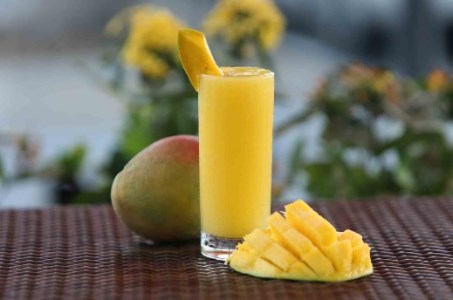 manfaat jus buah, manfaat mengkonsumsi jus buah, manfaat minum jus buah, manfaat jus buah mangga, manfaat jus buah sirsak, manfaat jus buah alpukat