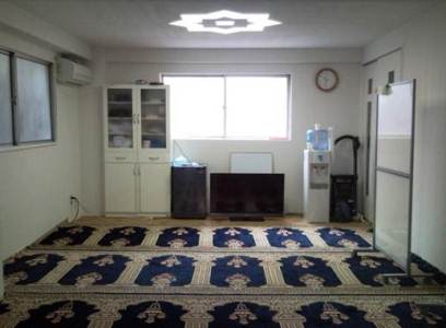 mendesain Mushola di Rumah Desain Mushola di Rumah, desain mushola pribadi, desain interior mushola dalam rumah, desain mushola unik, desain mushola mungil di teras belakang rumah, mushola minimalis didalam rumah, ukuran mushola dalam rumah, desain mushola modern, desain tempat wudhu dalam rumah