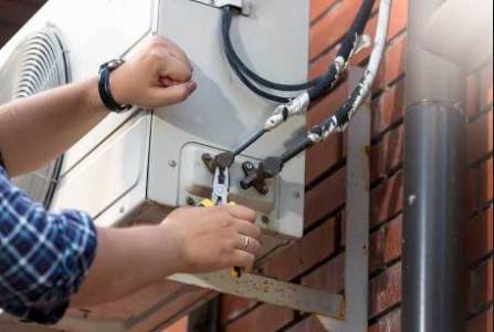 memilih AC murah berkualitas, Cara Memasang AC Baru, cara memasang ac sharp, cara pasang ac split bekas, cara pasang ac di kamar, cara memasang ac inverter, cara memasang instalasi listrik untuk ac, tips memasang ac rumah, cara pasang kabel ac lg, cara pasang kabel ac inverter