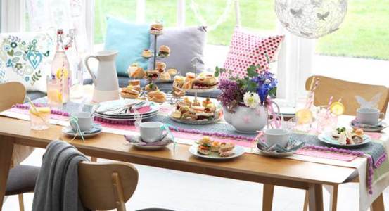 Menghadirkan Kenyamanan Ketika Berkumpul Dengan Keluarga, manfaat berkumpul bersama keluarga, manfaat melakukan kegiatan bersama keluarga, berkumpul bersama keluarga di surga, kumpul keluarga, berkumpul bersama teman, indahnya bersama keluarga, waktu bersama keluarga bahasa inggris, bahasa inggris berkumpul bersama keluarga