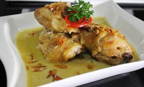 Resep Opor Ayam Lebaran, resep opor ayam lebaran enak, resep opor ayam spesial, resep opor kuning lebaran, resep opor ayam asli, resep opor putih lebaran, resep opor ayam ketupat lebaran, resep opor ayam sederhana, resep opor ayam kuning spesial