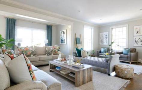 Cara Menata Ruang Tamu yang Menyatu dengan Ruang Keluarga, menata ruang tamu sekaligus ruang keluarga, desain ruang keluarga menyatu dengan ruang makan, ruang tamu dan ruang keluarga tanpa sekat, ruang makan sekaligus ruang keluarga, desain interior ruang keluarga menyatu dengan dapur, ruang keluarga dengan penataan yang simpel, desain ruang keluarga sederhana, ruang keluarga lesehan