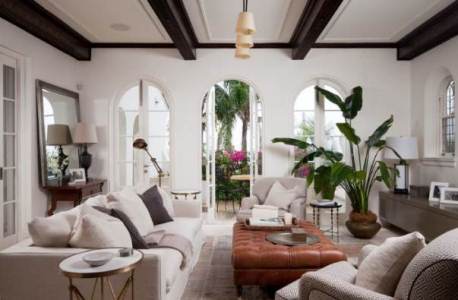 Cara Menata Ruang Tamu yang Memanjang, cara menata ruang tamu yang menyatu dengan ruang keluarga, menata ruang tamu pintu tengah, cara menata ruang tamu yang luas, desain interior untuk ruangan memanjang, menata ruang tamu sederhana, cara menata rumah panjang, cara menata ruang keluarga, cara menata ruang tamu dan dapur