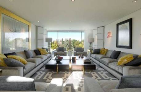 Cara Menata Ruang Tamu Persegi Panjang, cara menata ruang tamu yang memanjang, cara menata ruang tamu yang luas, cara menata ruang tamu yang menyatu dengan ruang keluarga, cara menata ruang keluarga, menata ruang tamu pintu tengah, menata ruang tamu sederhana, cara menata ruang tamu dan dapur, cara menata ruang tamu ukuran 4x4