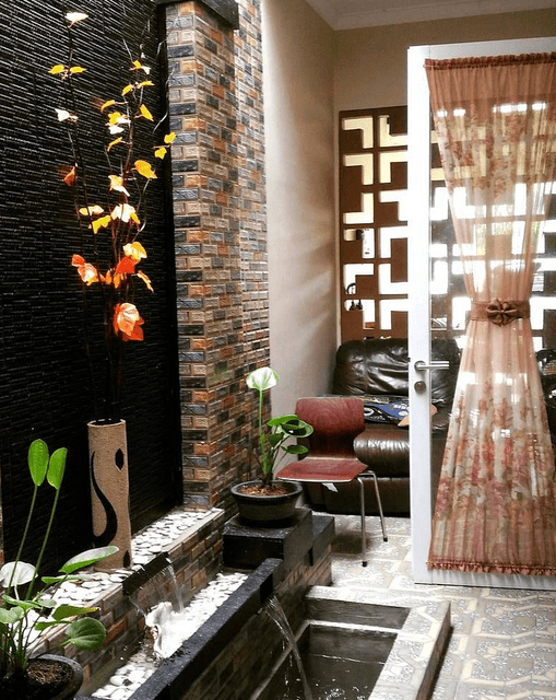 Air Mancur dalam Rumah