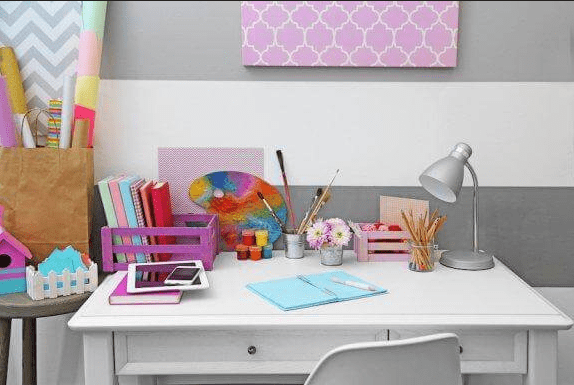 Tips Menata Meja Belajar