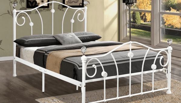 Ranjang Besi Minimalis