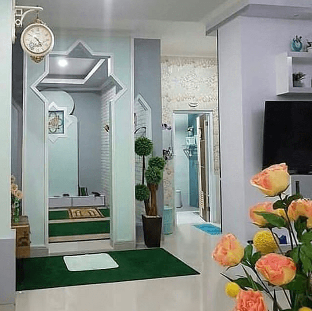 interior ruang sholat di rumah