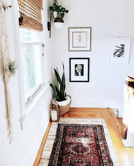 interior ruang sholat di rumah