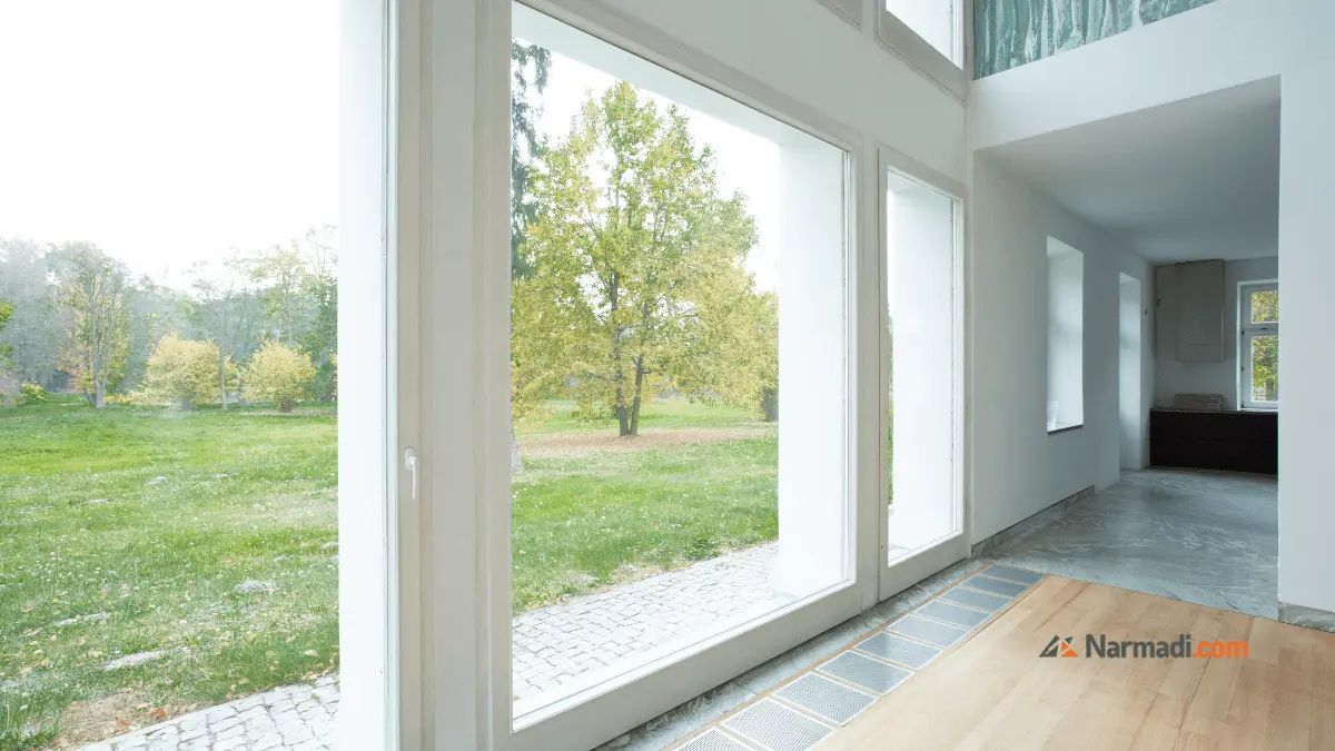 desain rumah jendela lebar