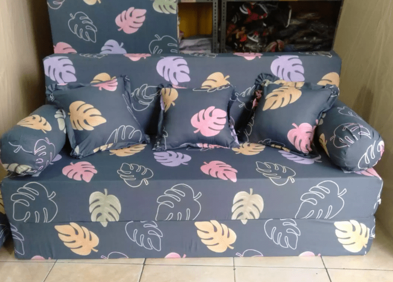 7 Sofa Bed Karakter dengan Desain Kekinian