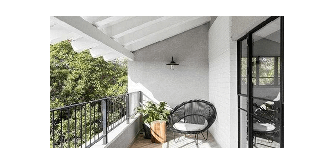 desain balkon kecil