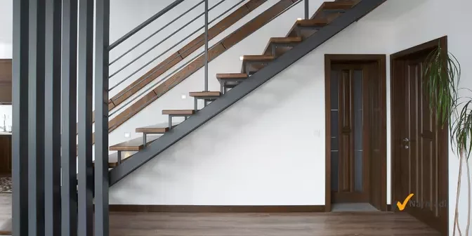 bordes tangga industrial