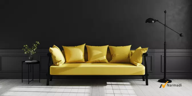 interior rumah minimalis mewah berwarna hitam yang elega